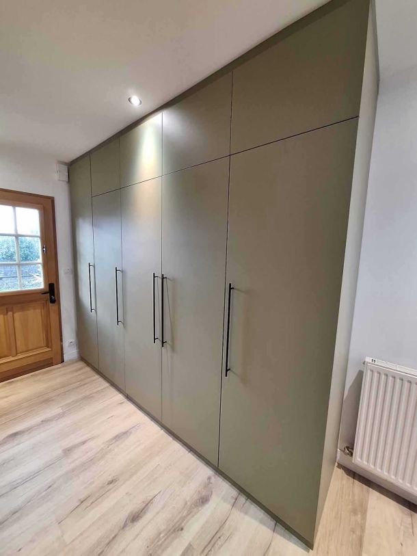 amenagement-moderne-sur-mesure-entrée